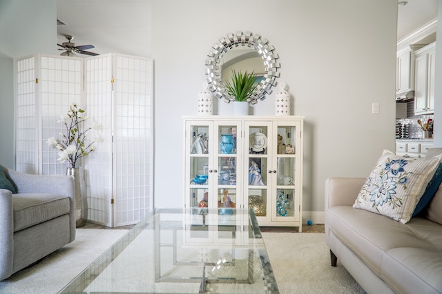 De voordelen van open kastopstellingen in je woning
